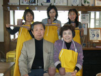 有田焼ろくろ絵付け体験・井口家のみなさん